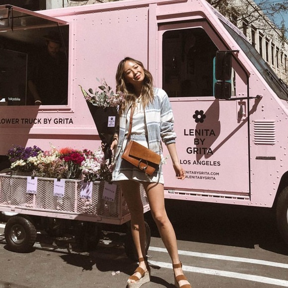 DRA Luna Jacket and shorts set - Picture 1 of 3